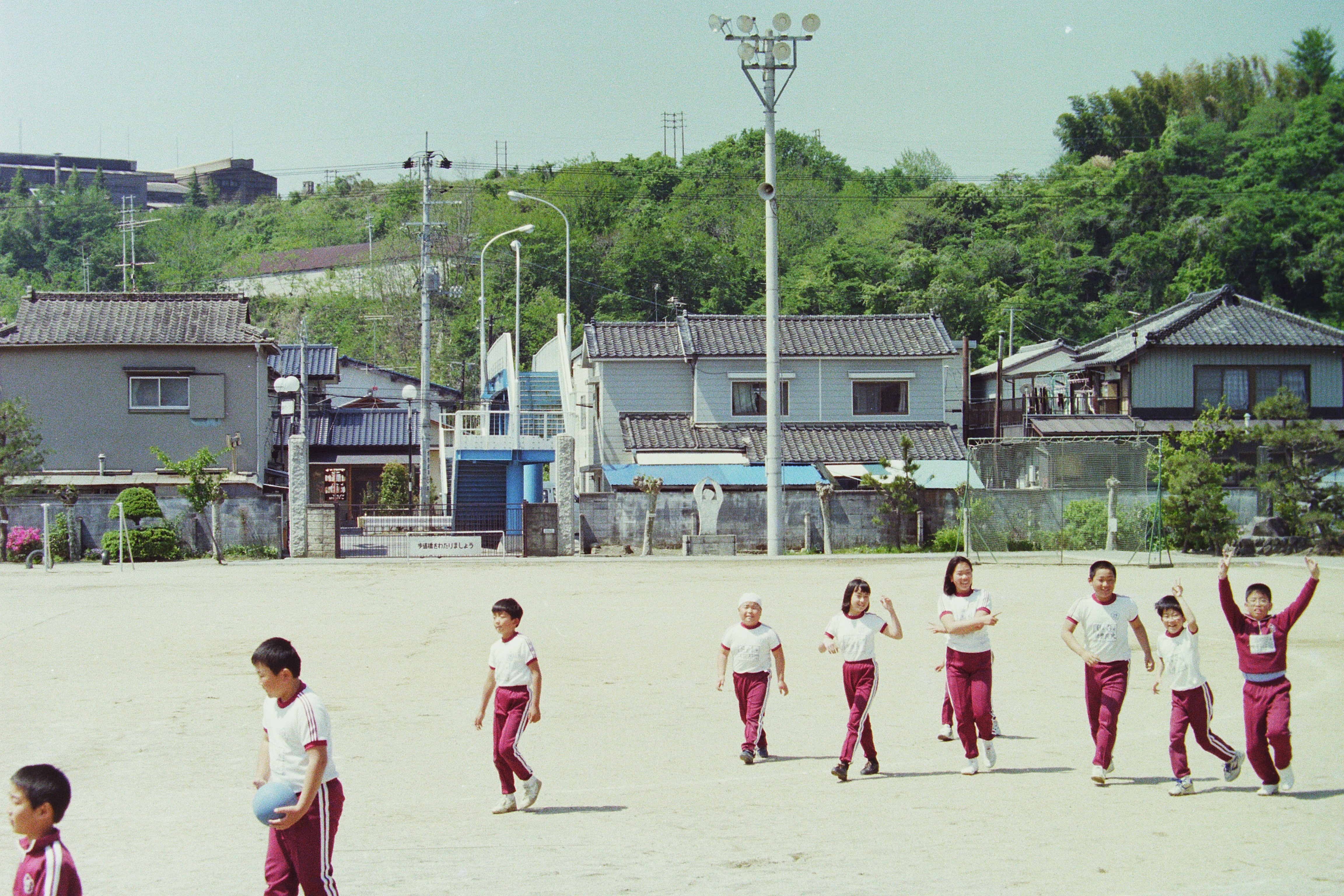 3-2 好間第一小学校〔平成8(1996)年、いわき市撮影〕