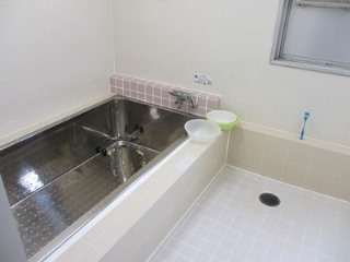 潮学生寮浴槽のイメージ