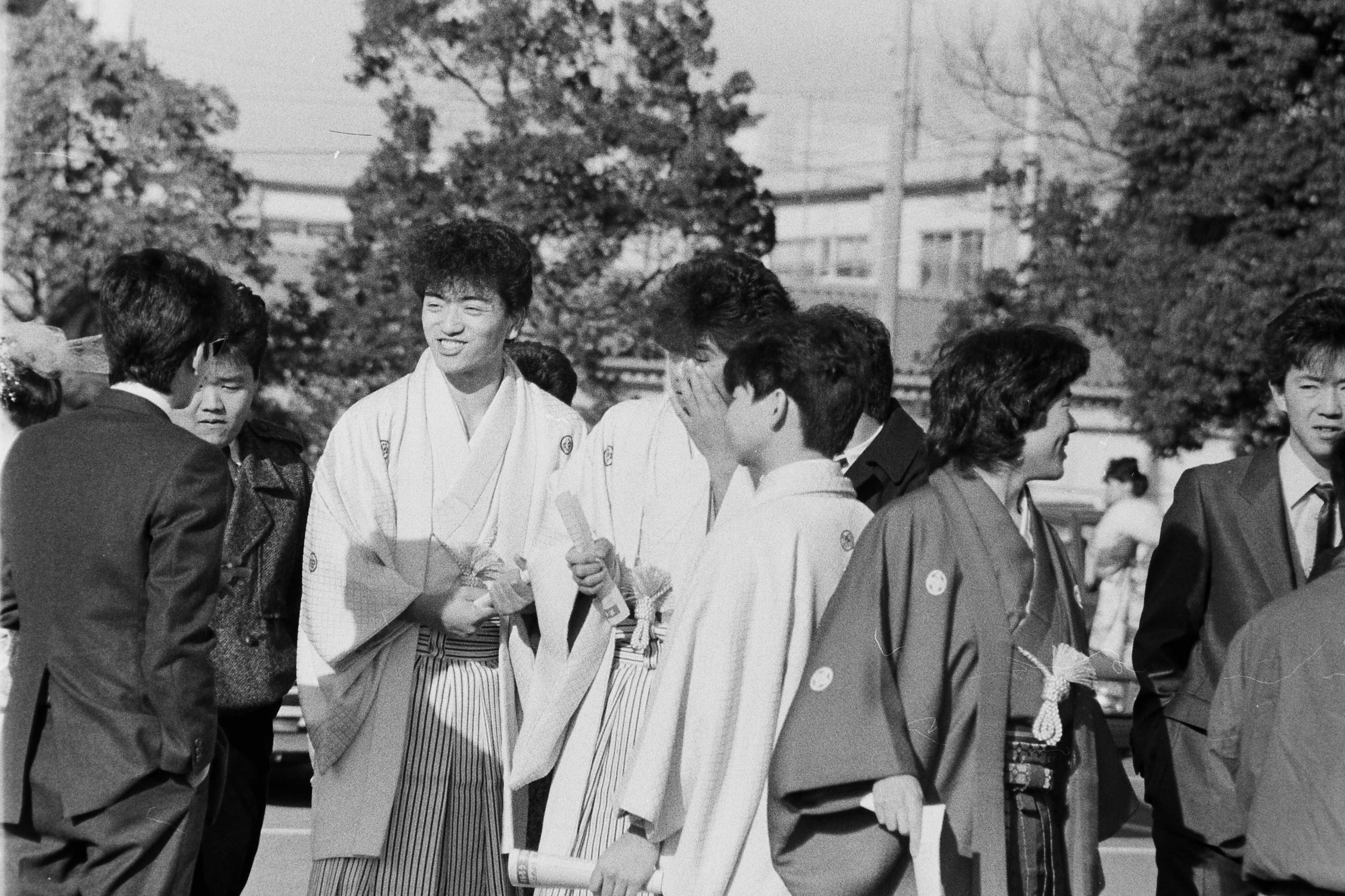 昭和61年の成人式 羽織袴姿の男性がみられるように(昭和61年1月 いわき市撮影)