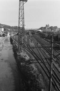 昭和51年4月の湯本駅構内