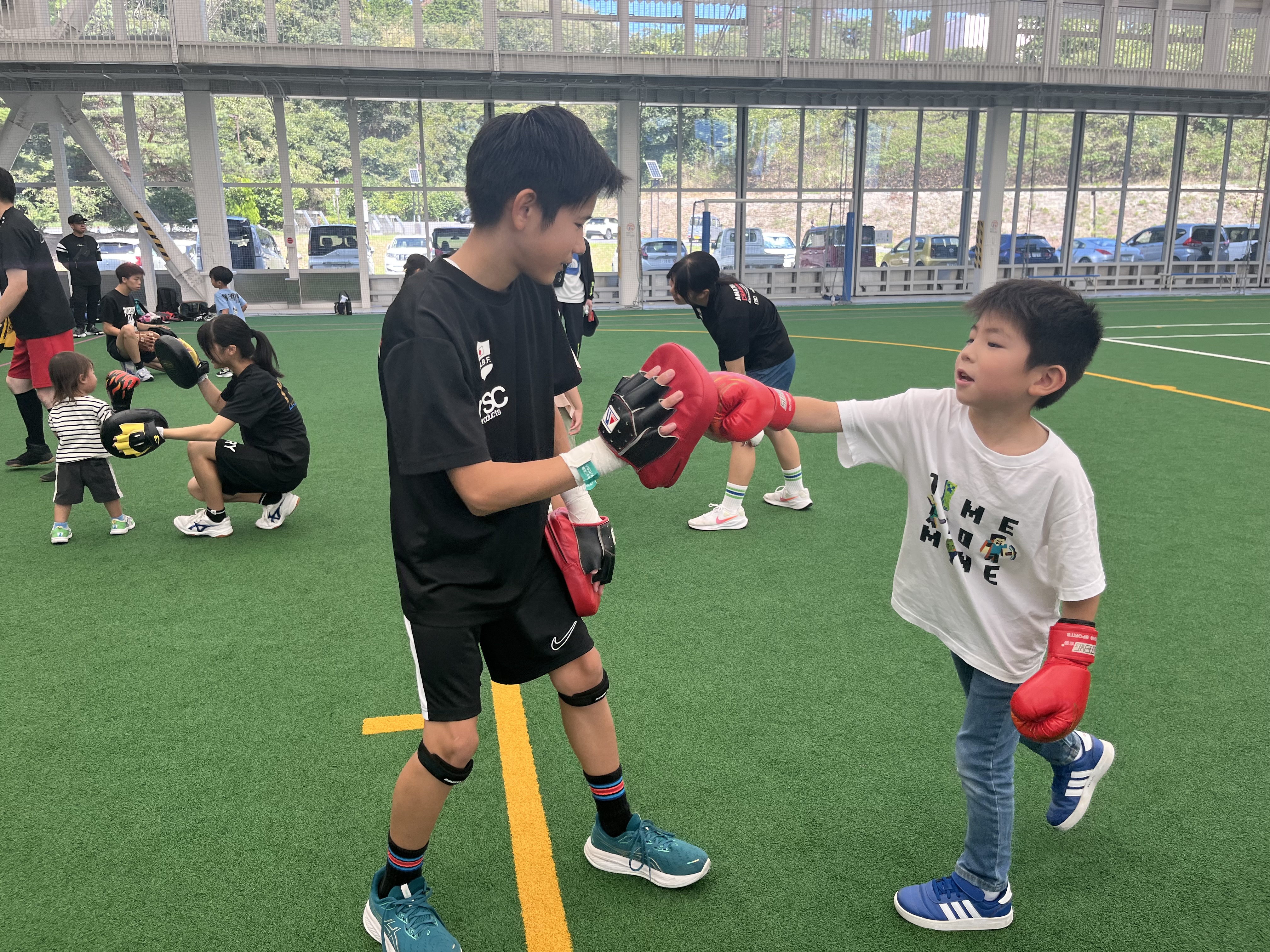 文化・スポーツを核とした地域ブランディング　４事業