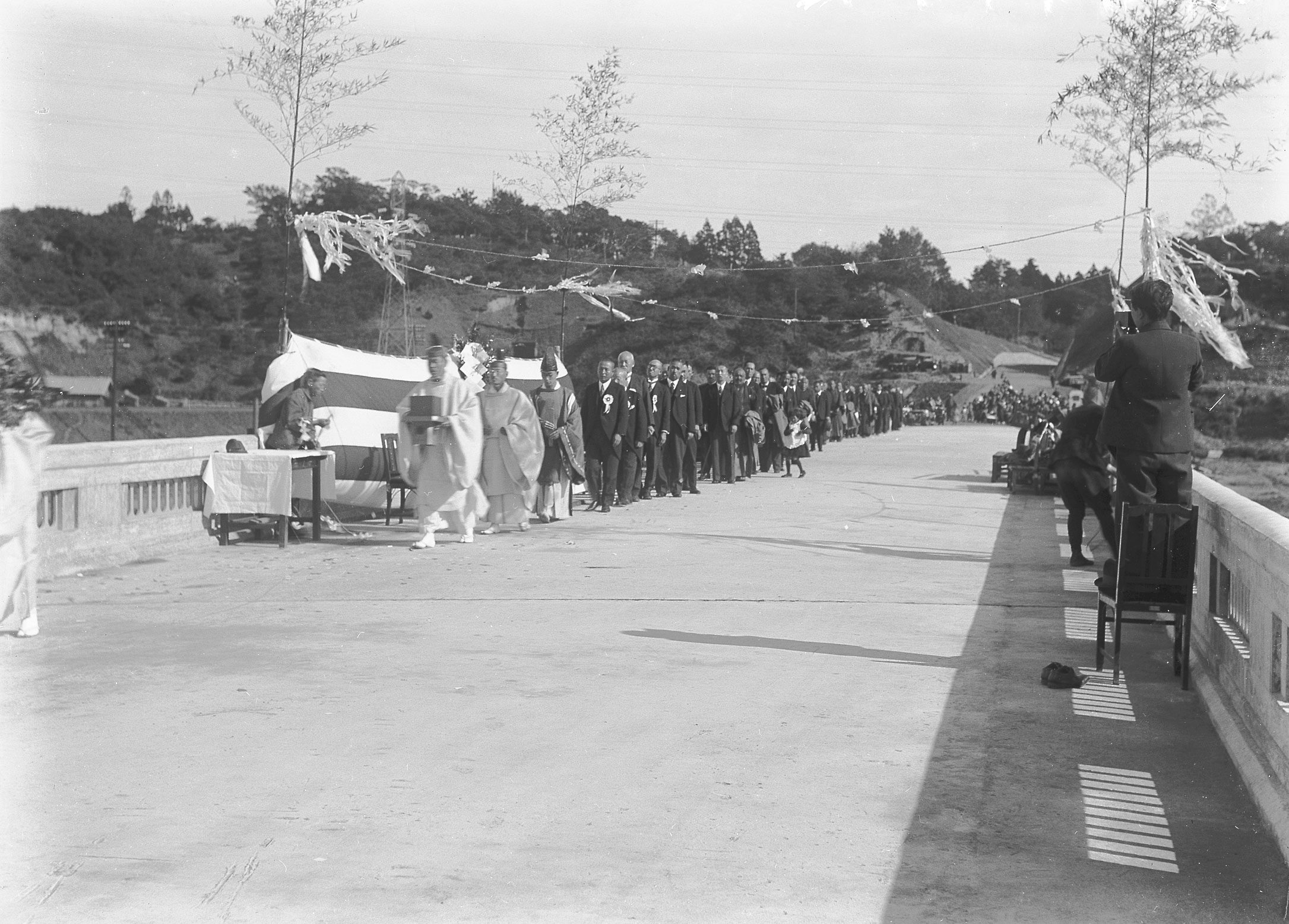 11_平神橋開通式・鎌田山方面を見る(昭和11年・磐城国道事務所提供)