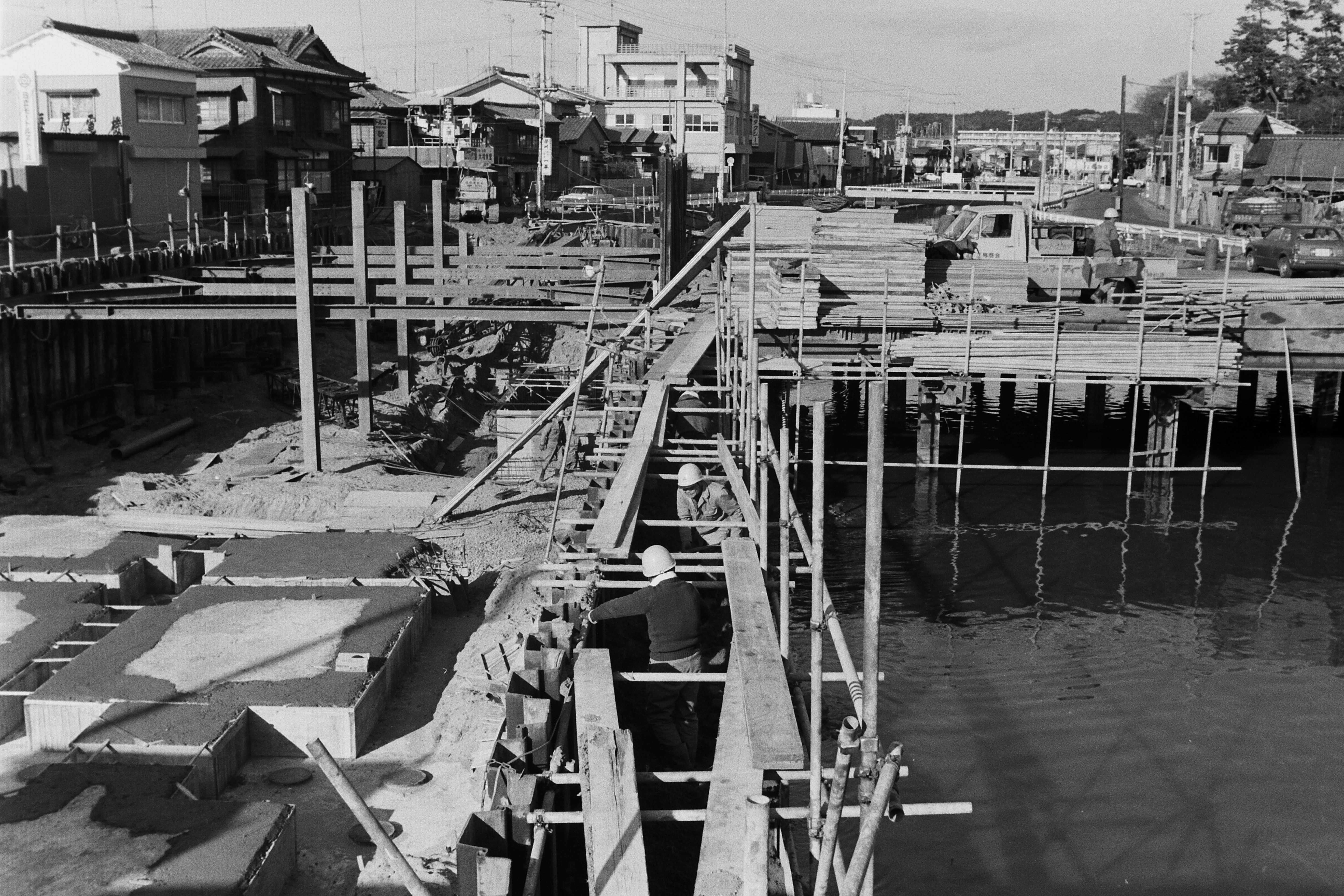 小名川ポンプ場建設(昭和50年、いわき市撮影)