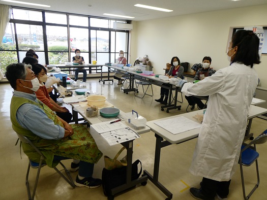 秤屋先生の講座の様子