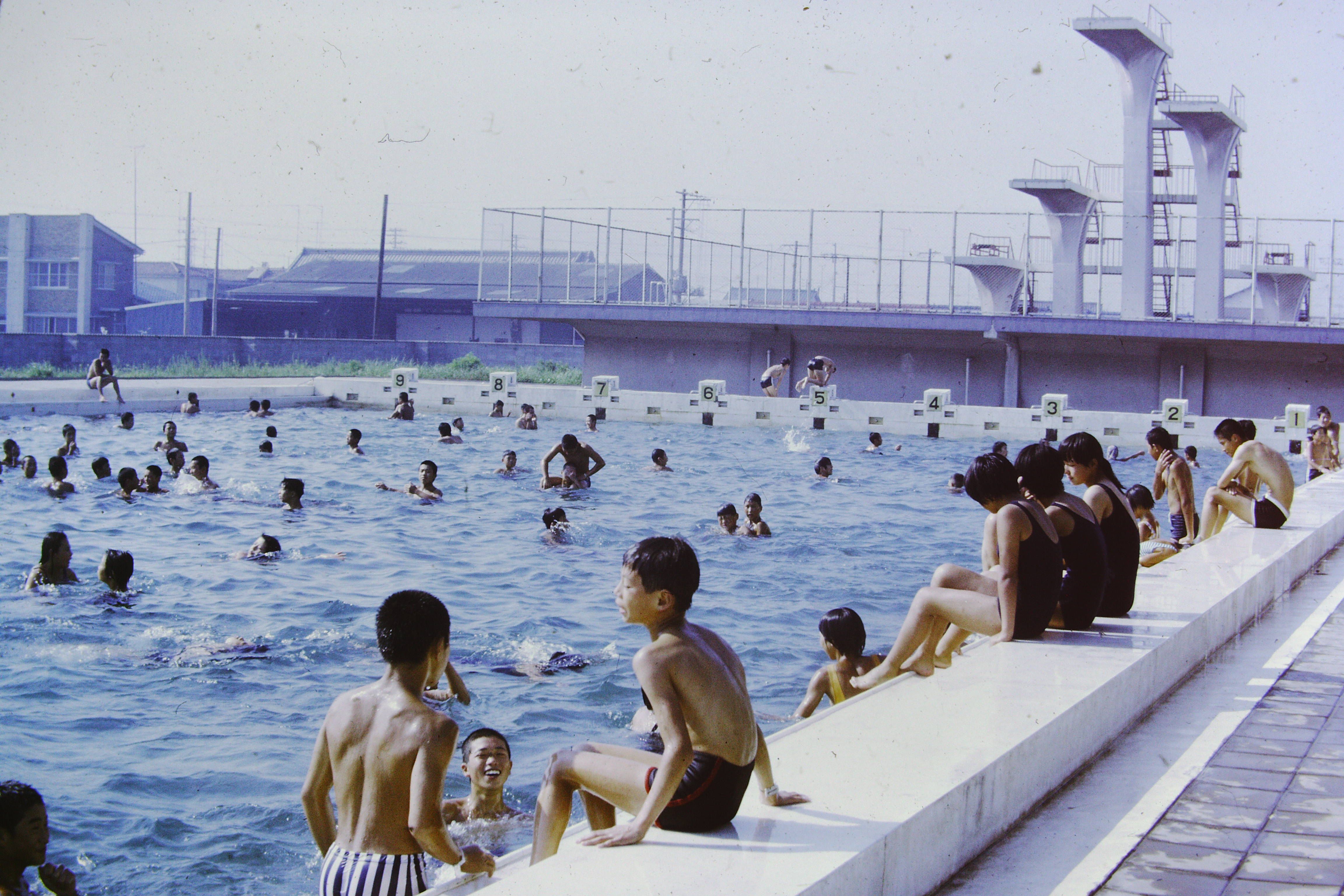 15 磐城市民プール(昭和50年代、いわき市撮影)