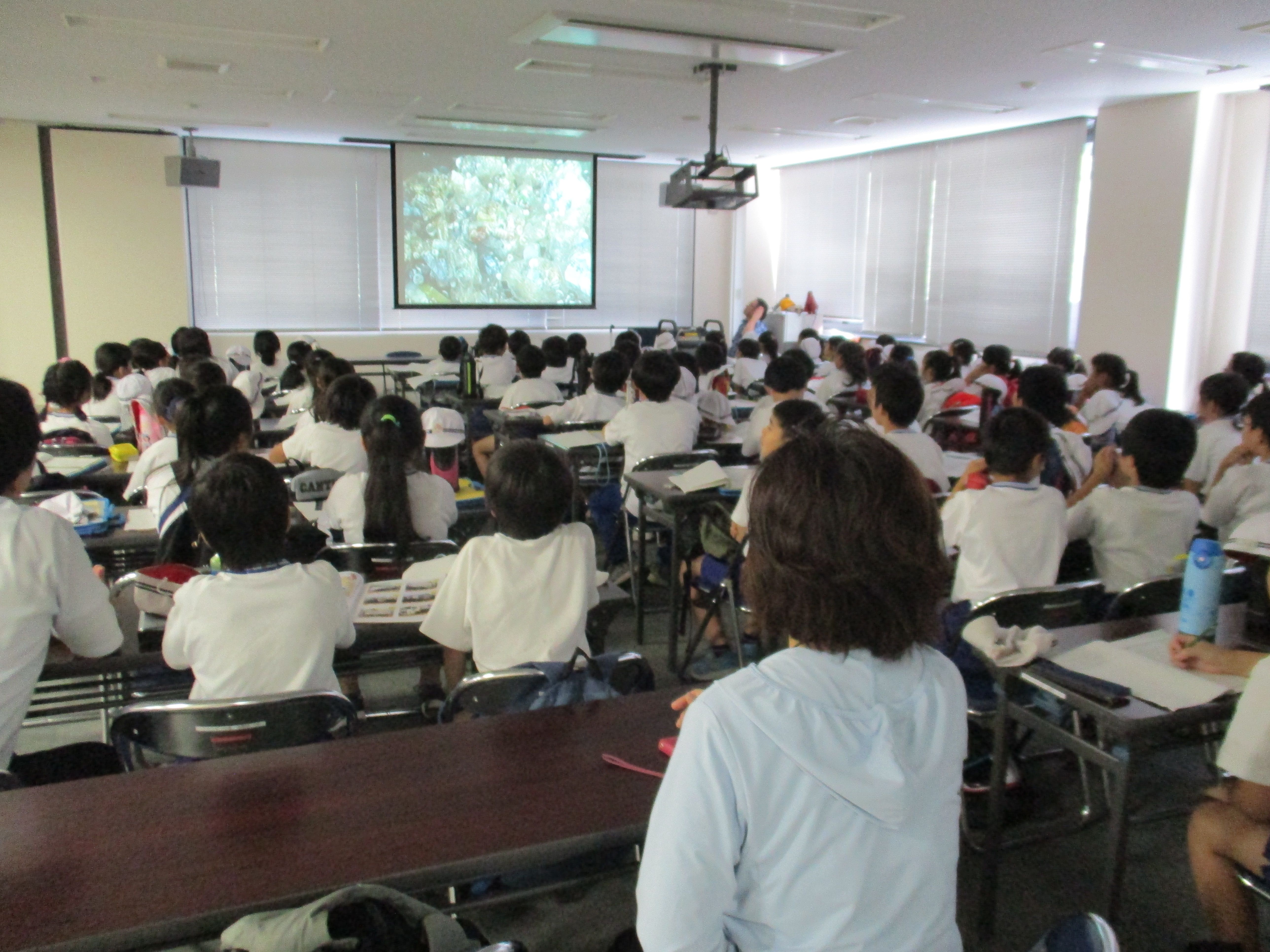 施設見学２