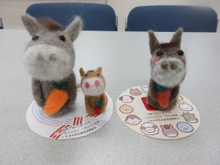 ニードルフェルト