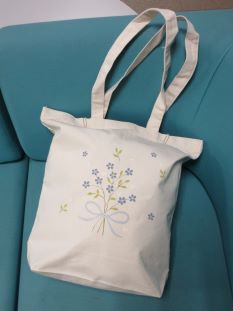 トールペイントで絵付けしたエコバッグ