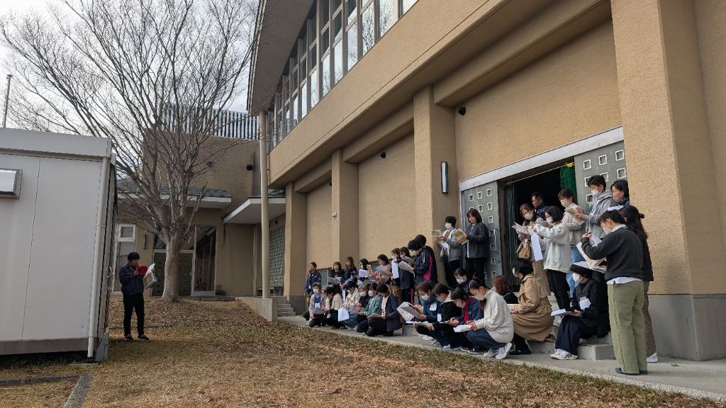 防災備蓄倉庫の見学