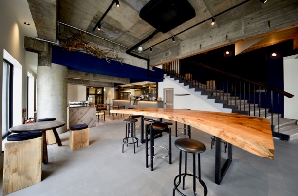 GuestHouse&LoungeFAROiwaki 内観