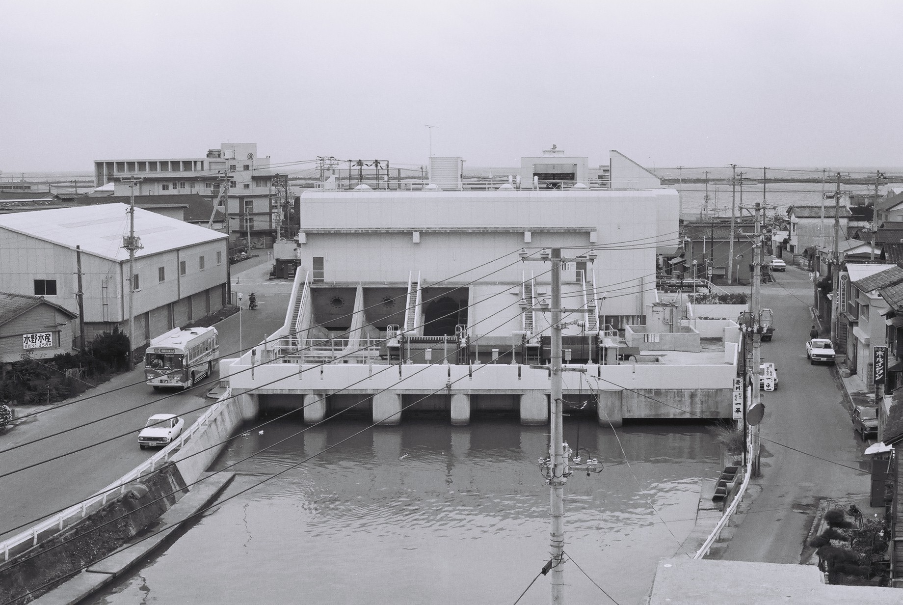 小名川ポンプ場を上流側高みから見る(昭和54年10月、いわき市撮影)