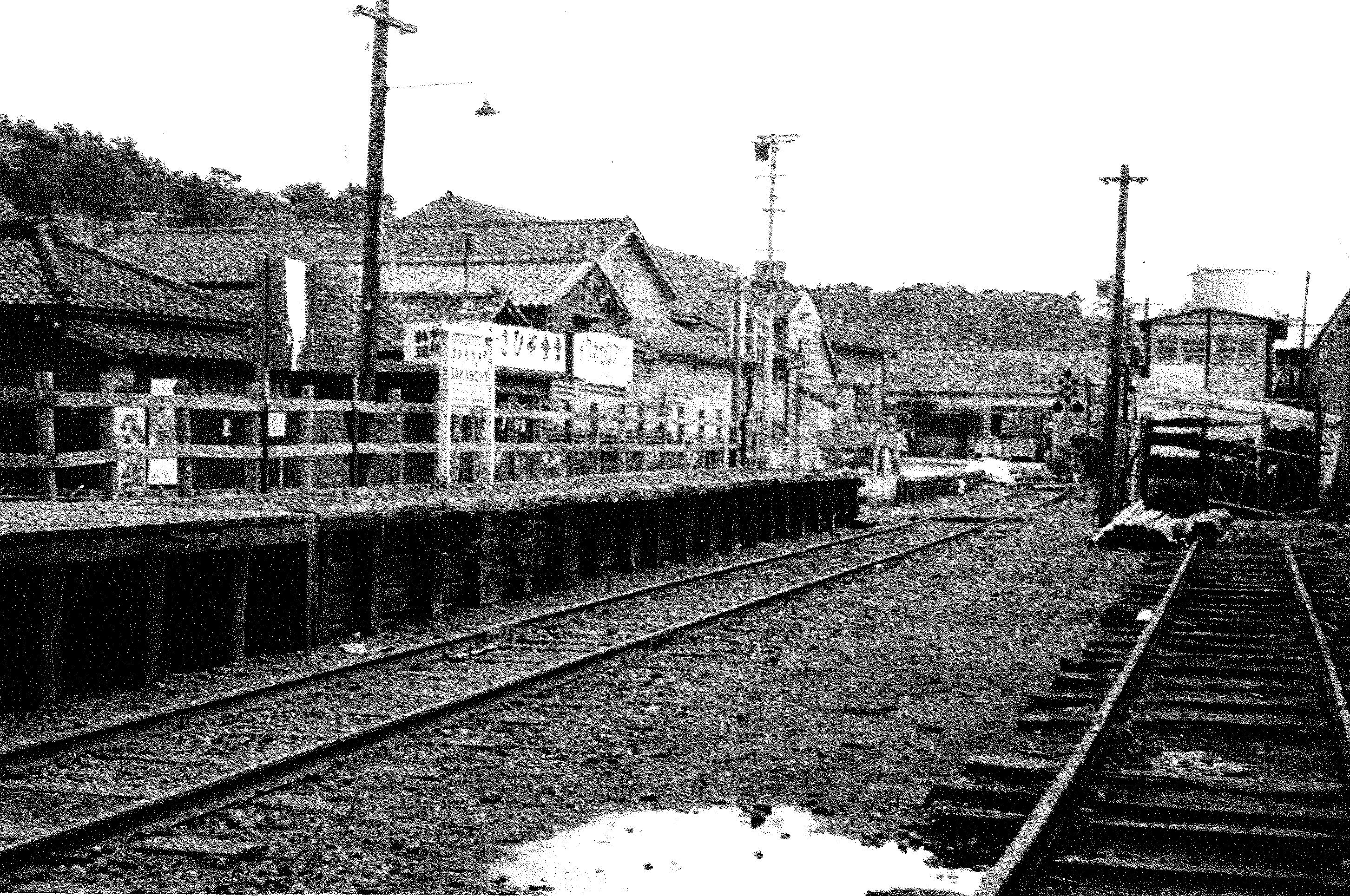 5 栄町停留所を江名に向かって見る(昭和41年2月21日、高井薫平氏撮影)
